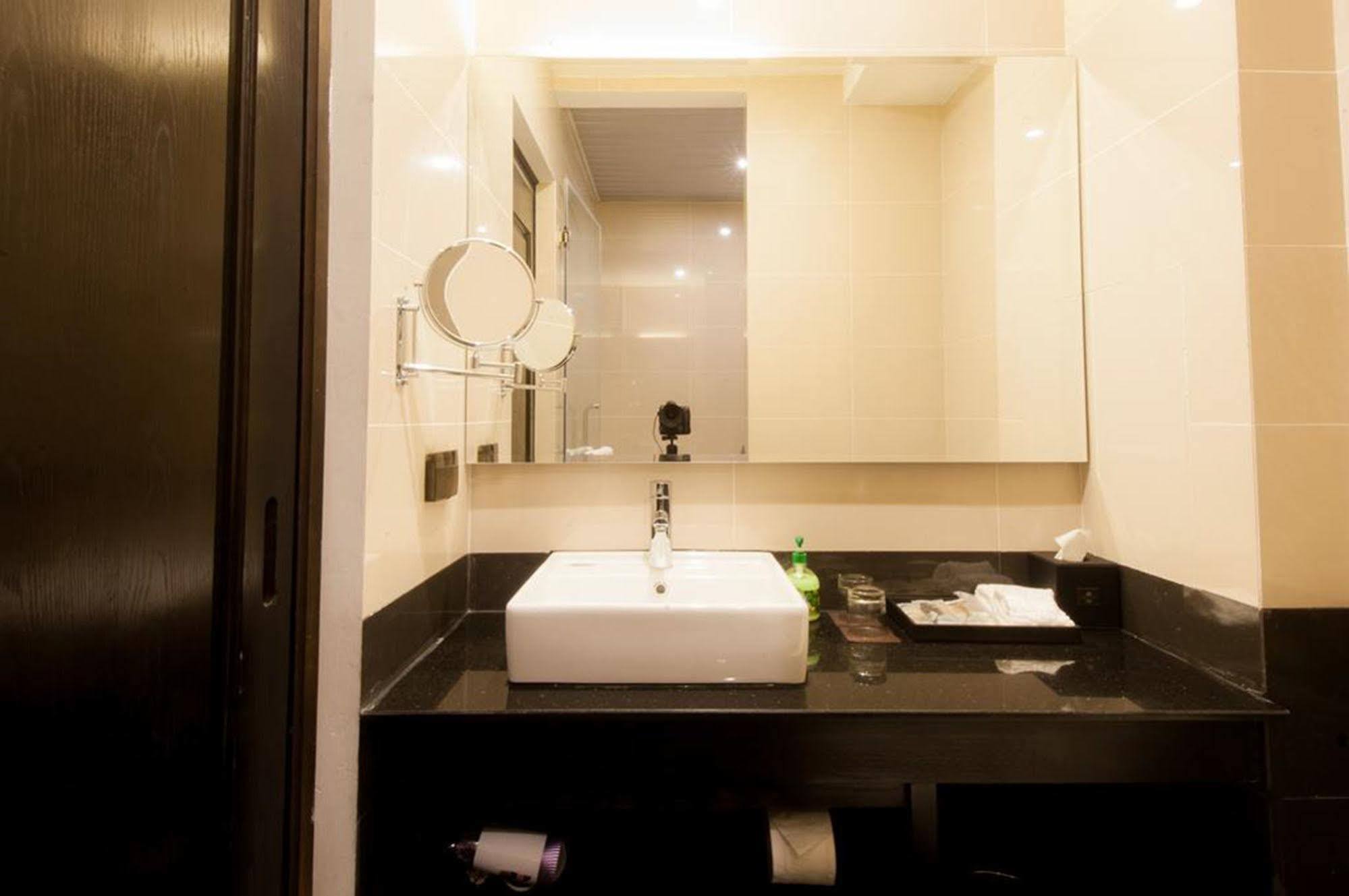 Sakura Hotel Ανόι Εξωτερικό φωτογραφία
